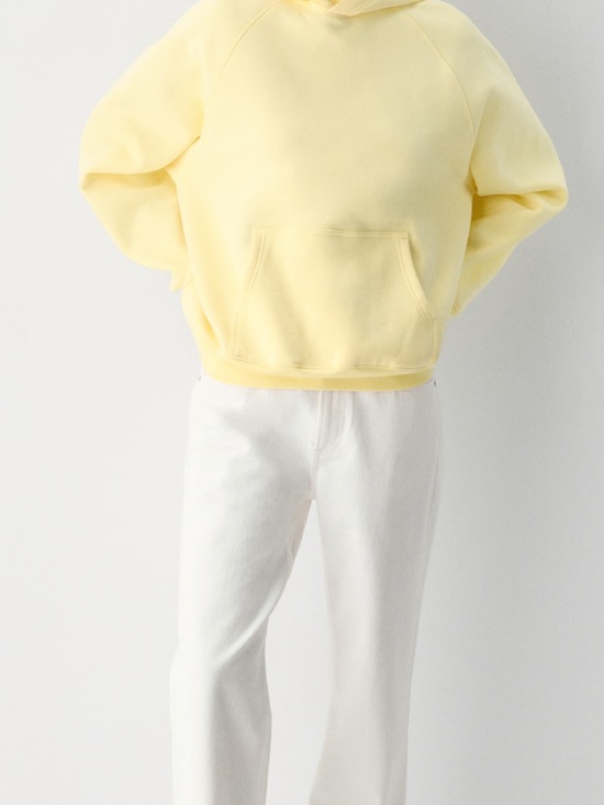 Aritzia Tops - Aritzia lemonade yellow mega hoodie tags off never worn